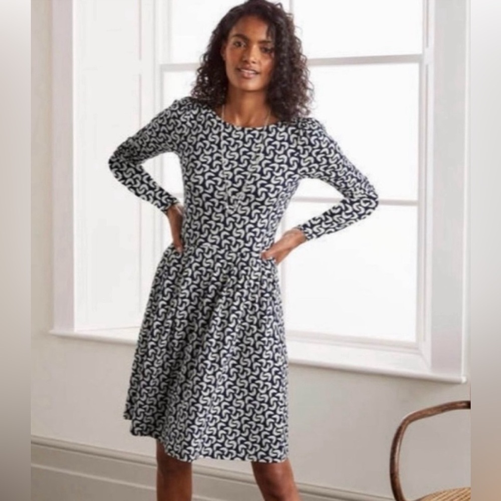 Boden Navy White Long Sleeve Printed Jersey Dress